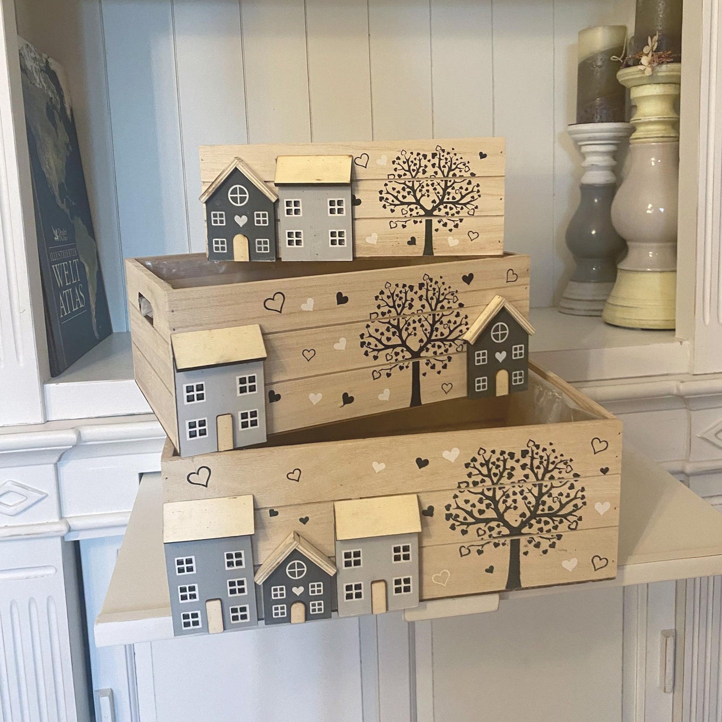 UNUS Holzkisten 3er Set, Holzdeko im Landhausstil, 26 x 16 x 10 cm mit Pflanzfolie, Bepflanzbare Aufbewahrungsbox Holz, Dekokisten als Geschenk, Dekoration für Balkon oder Innenbereich